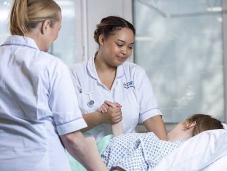 Midwife needed at Sheffield (Visa Sponsorship Available) Student Midwife